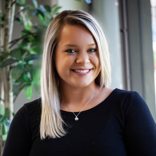 Cheyanne Cross, Customer Service